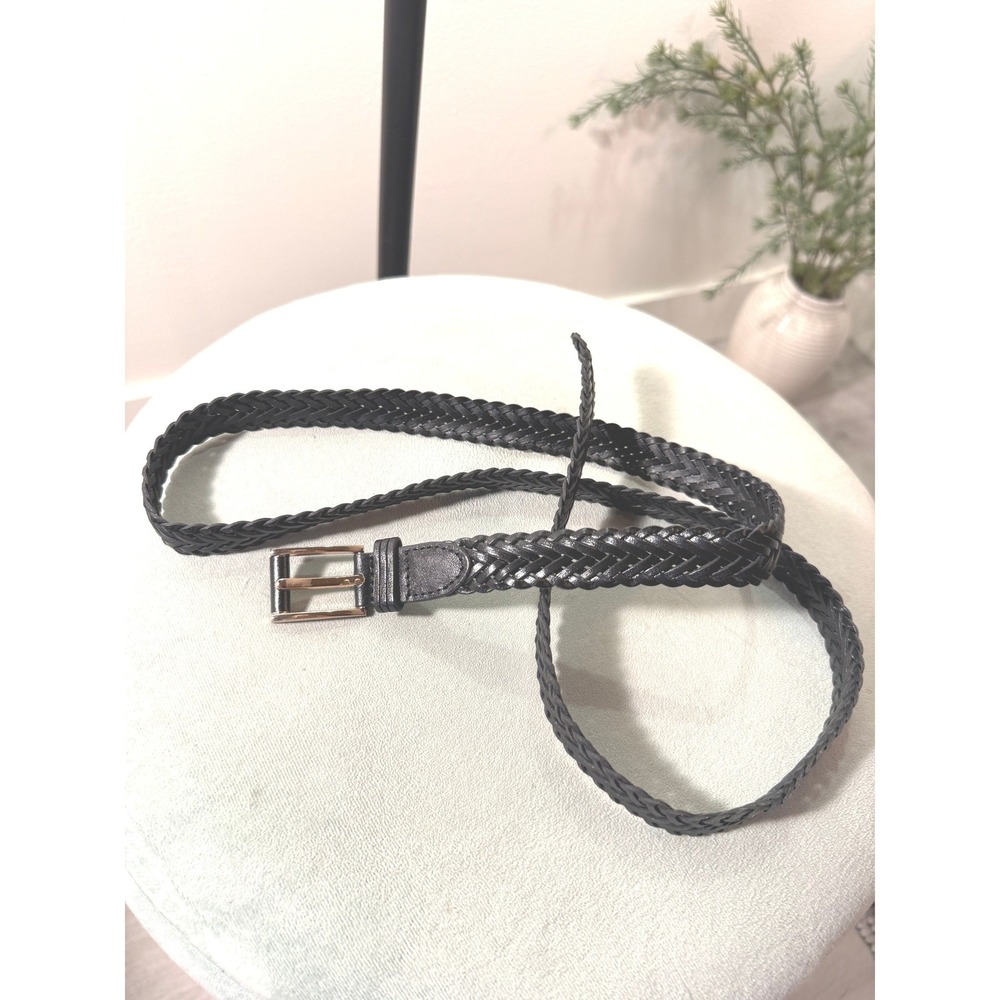 Black leather 1" classic belt wrapped buckle accent chic capsule minimalist L/XL